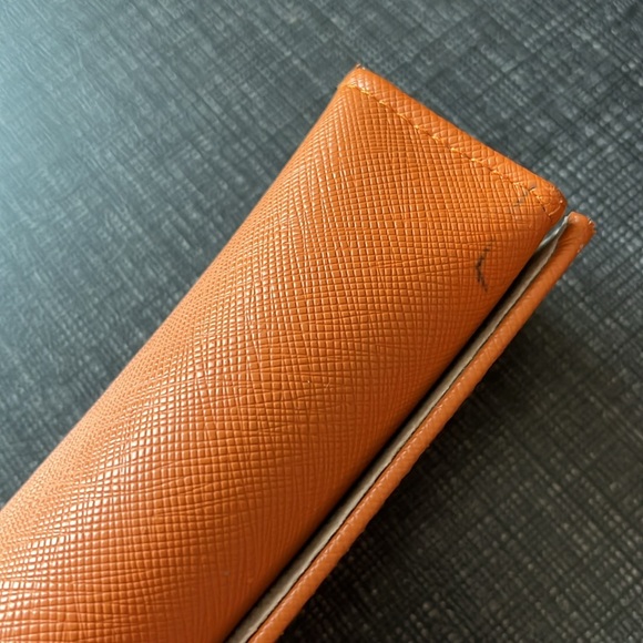 Glass case - Picture 4 of 5